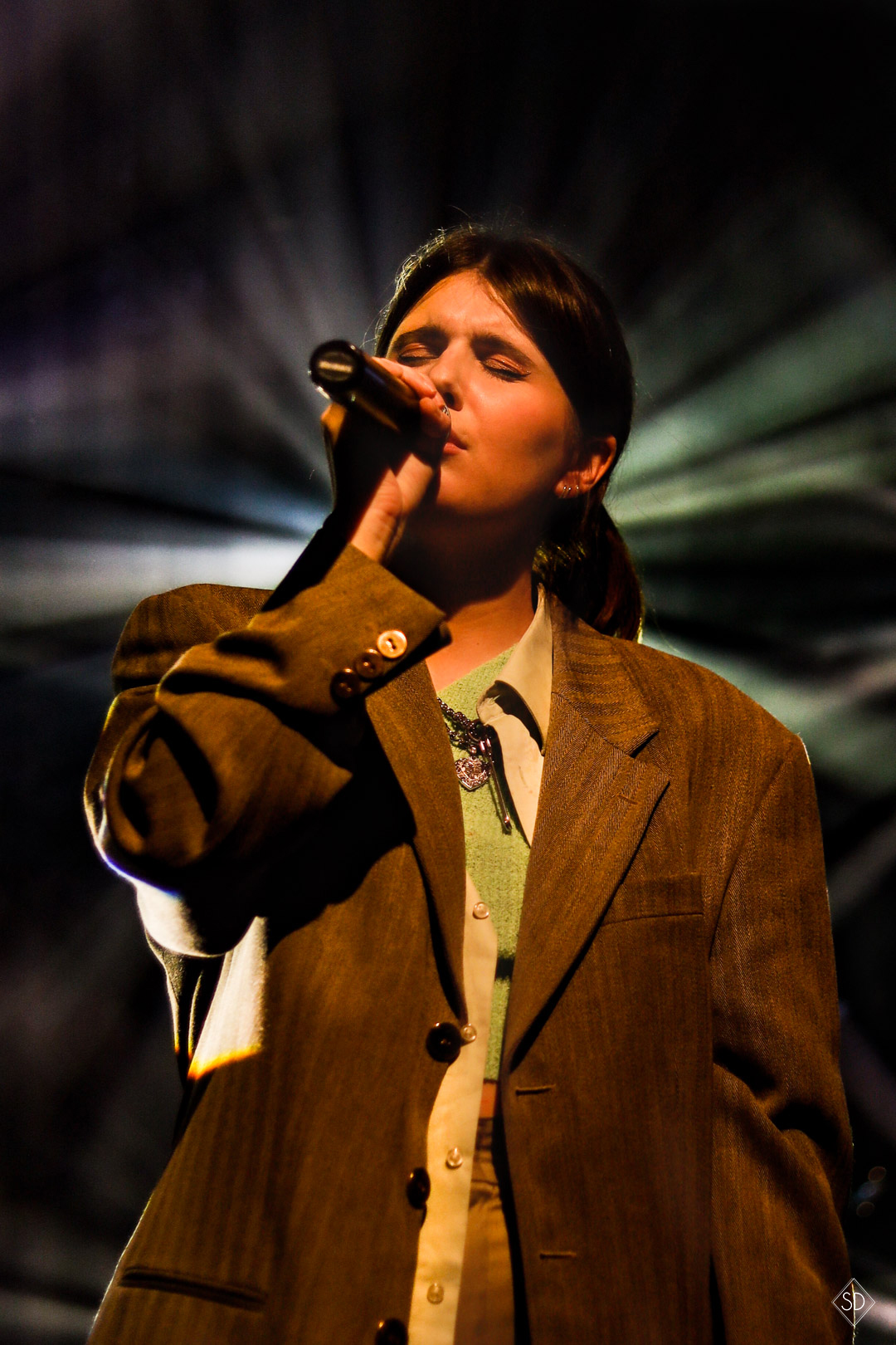 DEBRIEF FESTIVAL - Numah © Sael Darrig